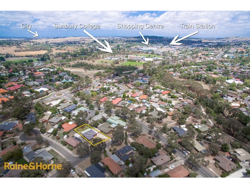 6 Isaacs Close, Sunbury VIC 3429
