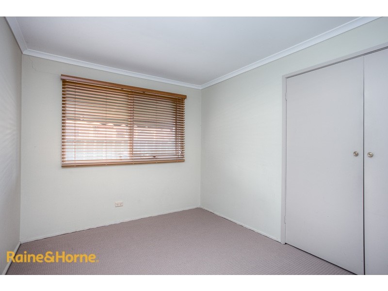 6 Isaacs Close, Sunbury VIC 3429