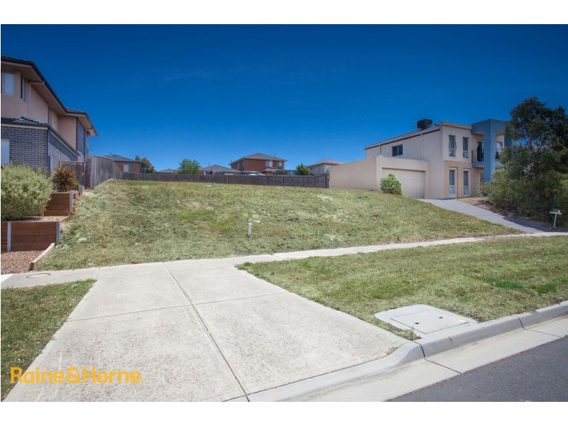 45 Bundanoon Avenue, Sunbury VIC 3429