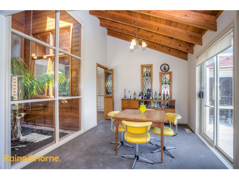 36 De Lisle Avenue, Sunbury VIC 3429