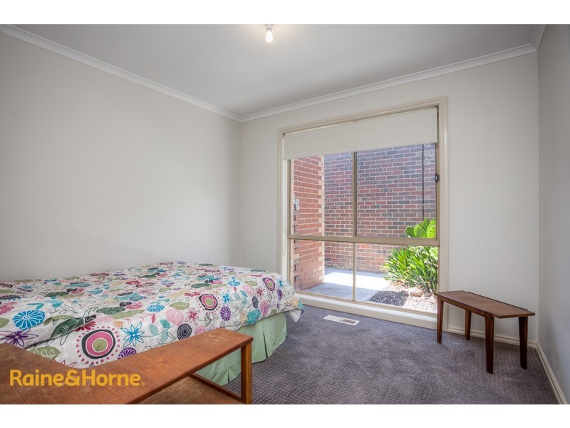 36 De Lisle Avenue, Sunbury VIC 3429