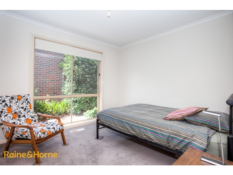 36 De Lisle Avenue, Sunbury VIC 3429