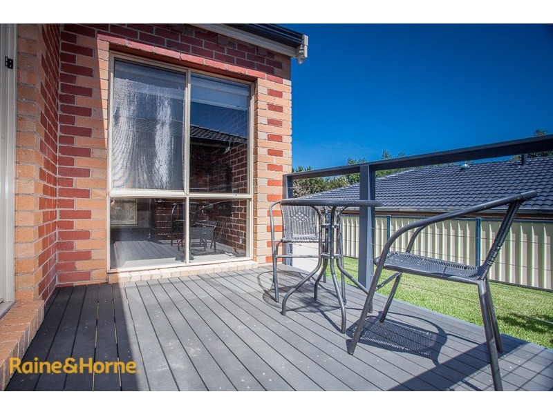 36 De Lisle Avenue, Sunbury VIC 3429