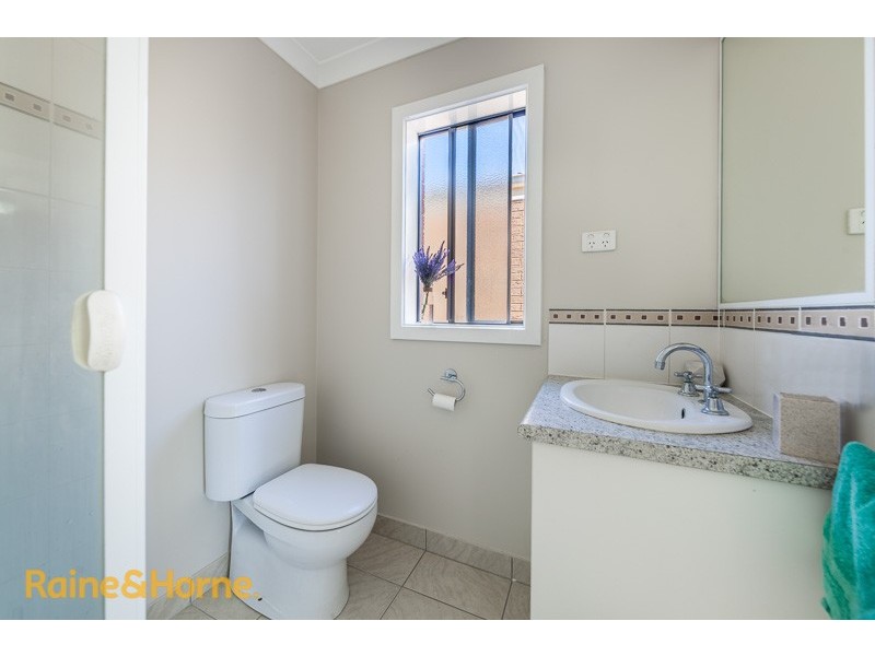 17 Reiffel Avenue, Sunbury VIC 3429