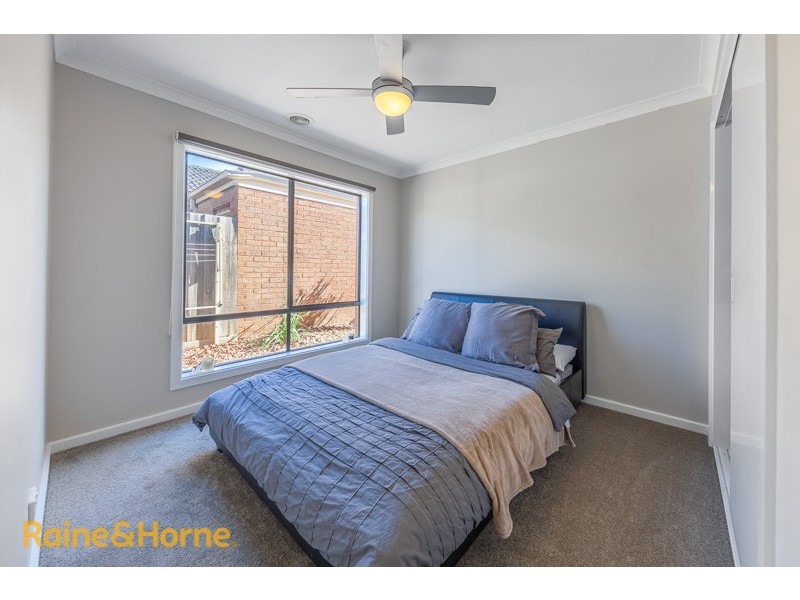 17 Reiffel Avenue, Sunbury VIC 3429