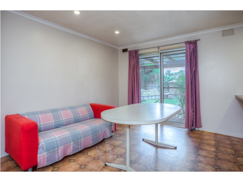 7 Gill Place, Sunbury VIC 3429
