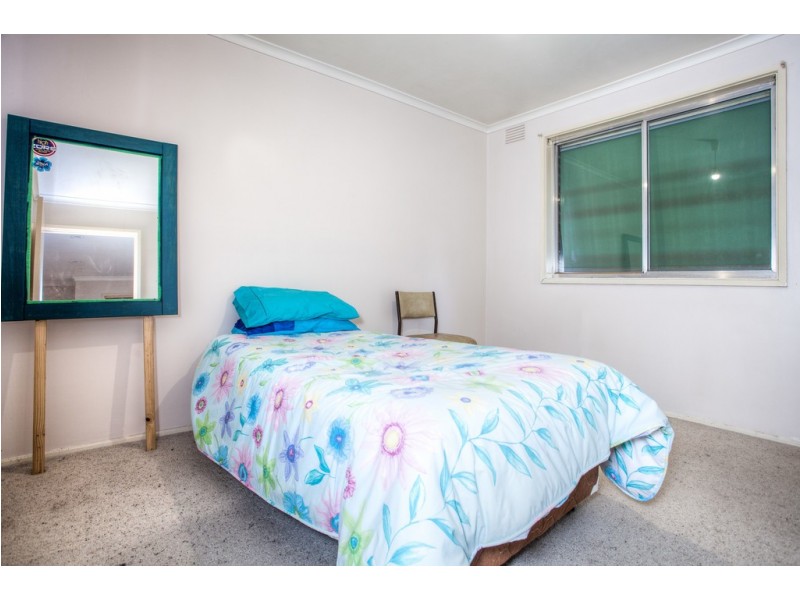 7 Gill Place, Sunbury VIC 3429