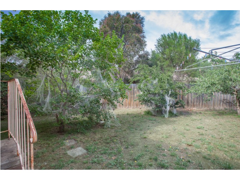 7 Gill Place, Sunbury VIC 3429