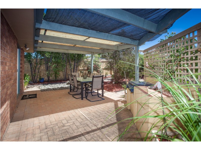 6 Marjorie Avenue, Sunbury VIC 3429