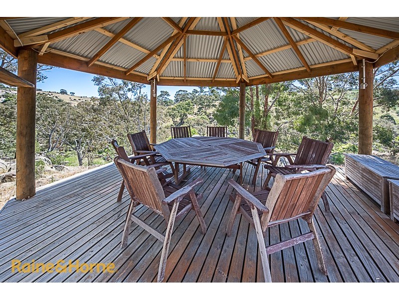 105 Loemans Road, Bulla VIC 3428