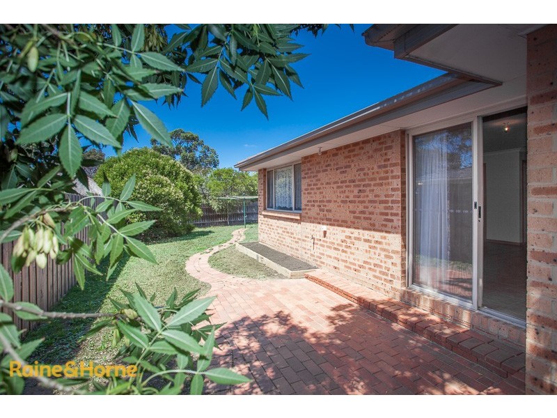 12 Lambert Avenue, Sunbury VIC 3429