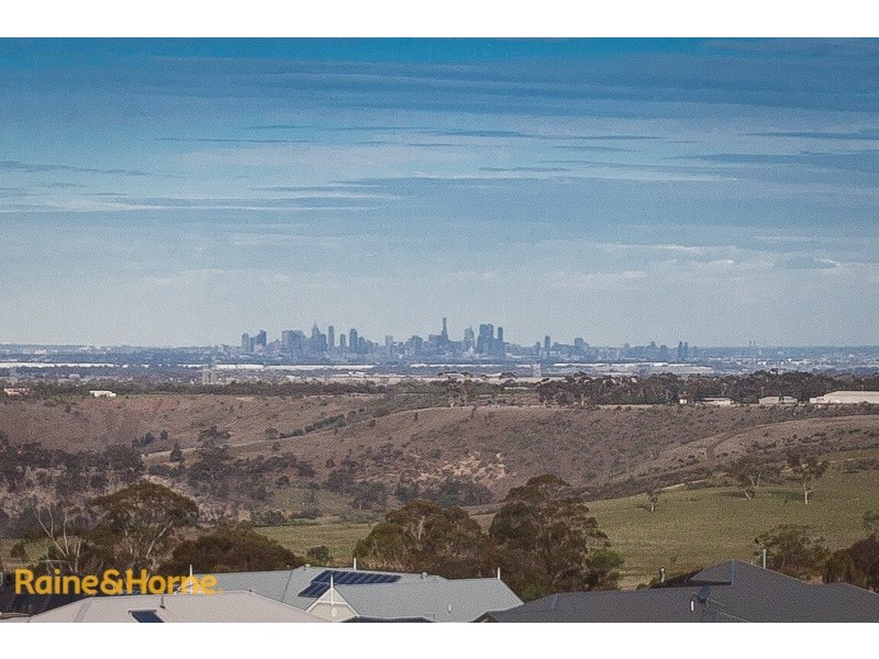 134 Belleview Drive, Sunbury VIC 3429