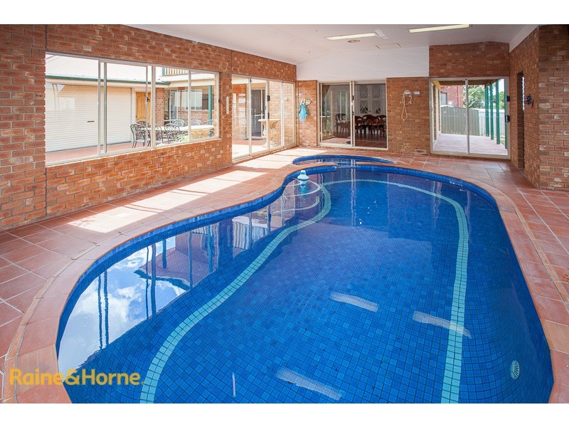 6 Auld Court, Sunbury VIC 3429