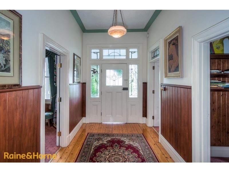 82 Station Street, Sunbury VIC 3429
