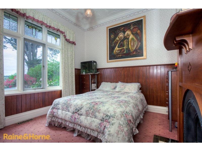 82 Station Street, Sunbury VIC 3429