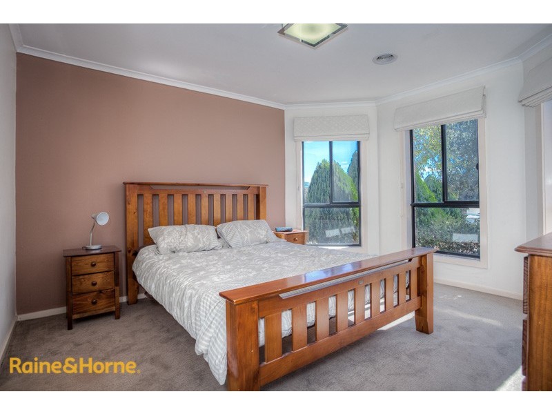 74 Cover Drive, Sunbury VIC 3429
