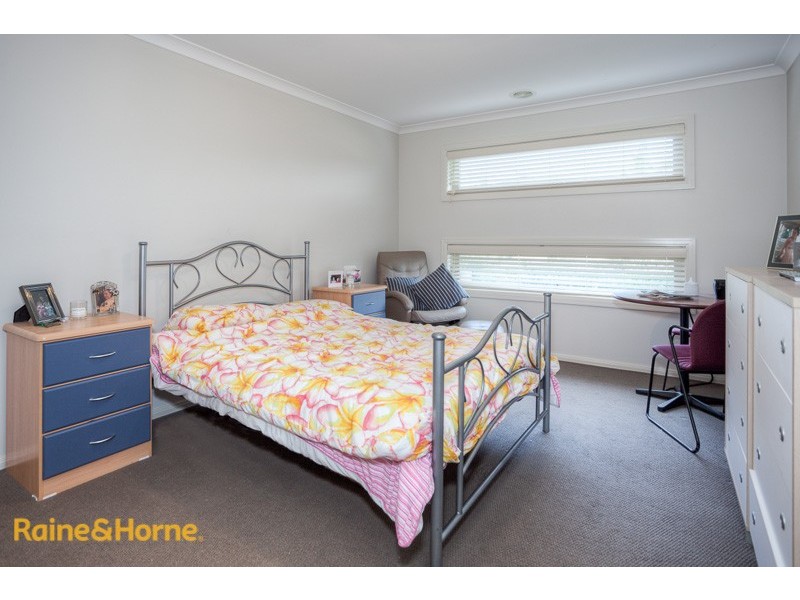 1/13 Pads Way, Sunbury VIC 3429