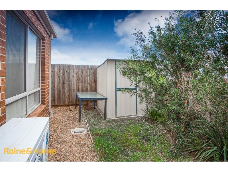 1/13 Pads Way, Sunbury VIC 3429