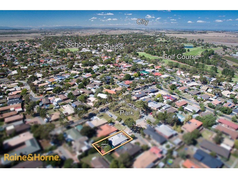 23 La Perouse Close, Sunbury VIC 3429