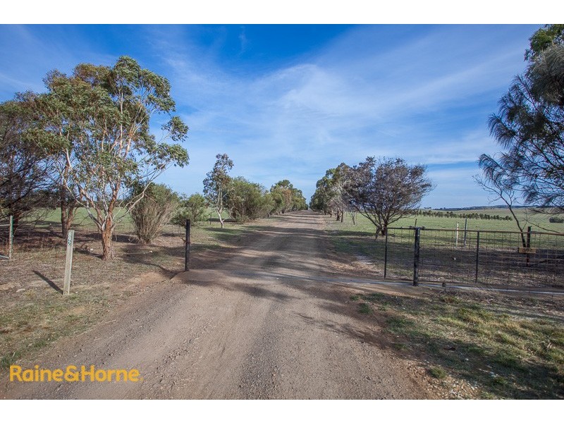 892 Heaths Lane, Clarkefield VIC 3430