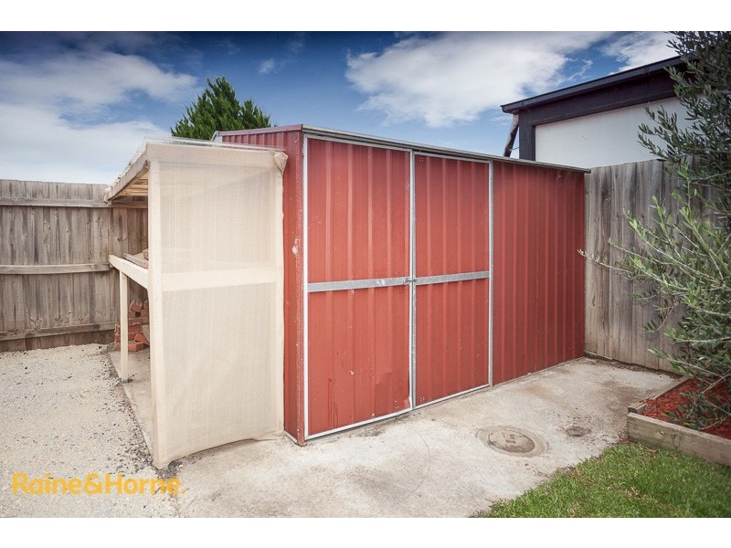 14 Yallop Crescent, Sunbury VIC 3429