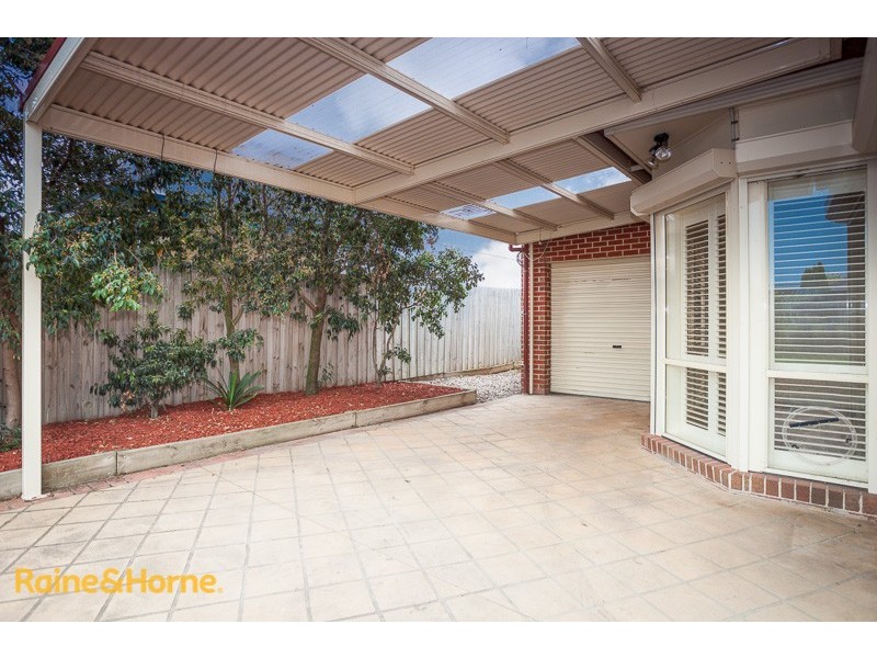 14 Yallop Crescent, Sunbury VIC 3429
