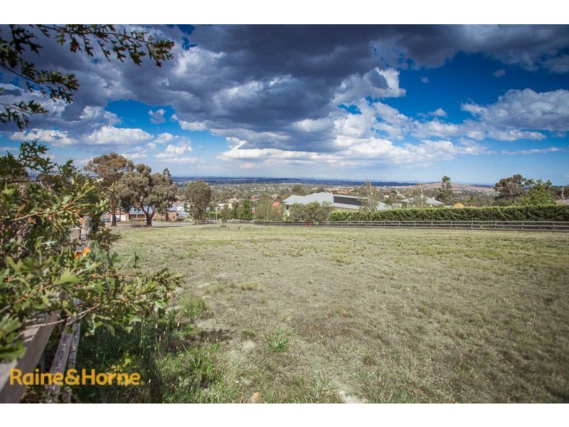 5 Carla Views, Sunbury VIC 3429