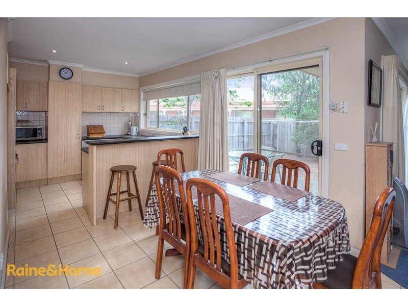 11/40-42 Darbyshire Street, Sunbury VIC 3429