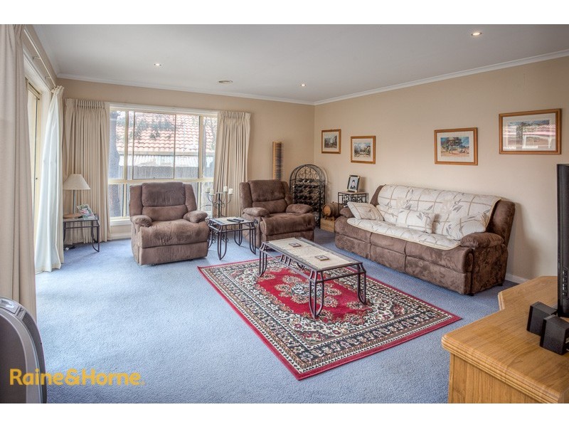 11/40-42 Darbyshire Street, Sunbury VIC 3429