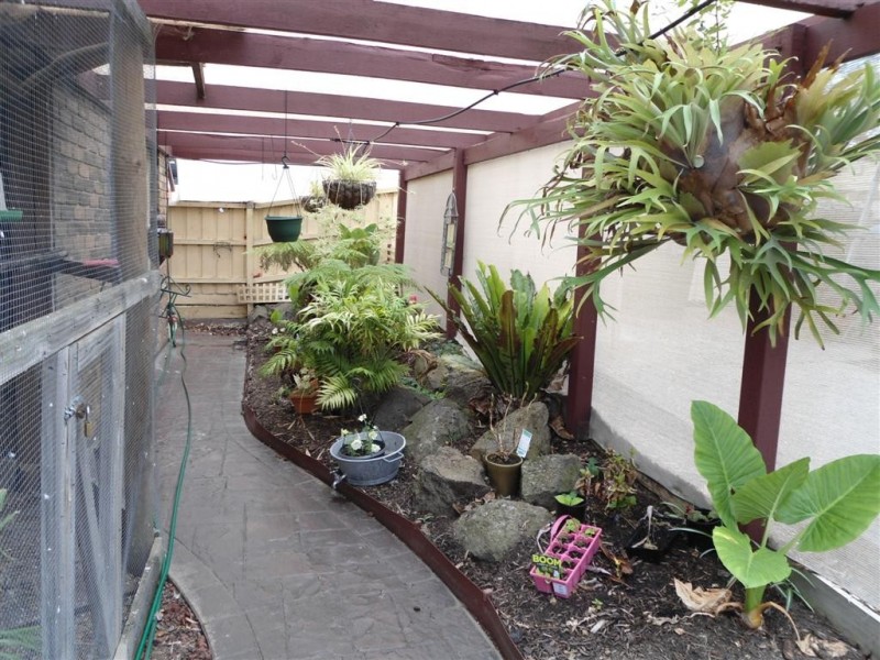 2 Fullbrook Drive, Sunbury VIC 3429