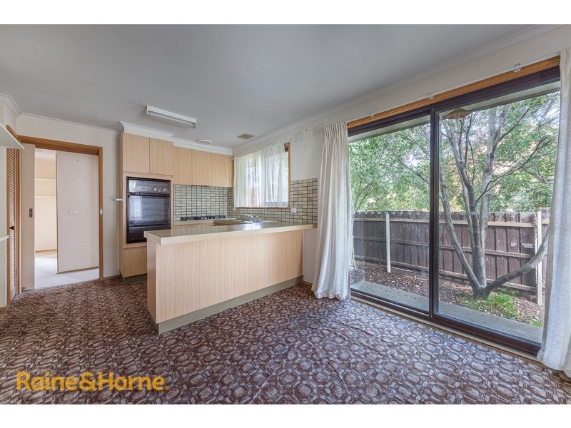 31 Barkly Street, Sunbury VIC 3429