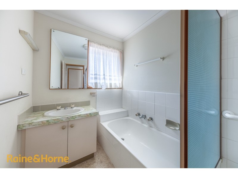 31 Barkly Street, Sunbury VIC 3429