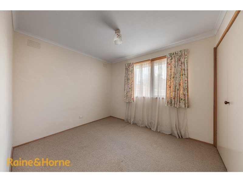 31 Barkly Street, Sunbury VIC 3429