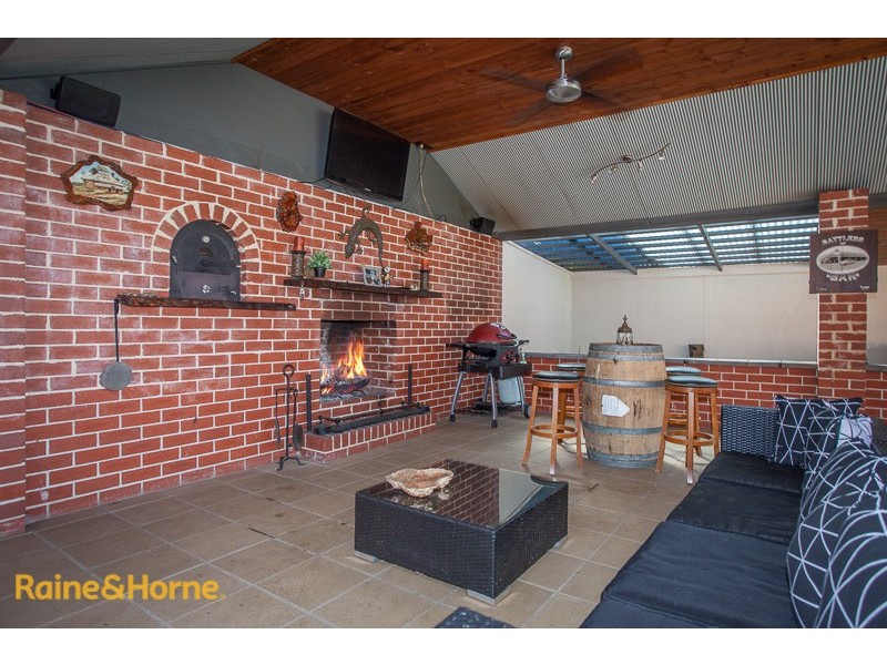 159 Sutherlands Road, Riddells Creek VIC 3431