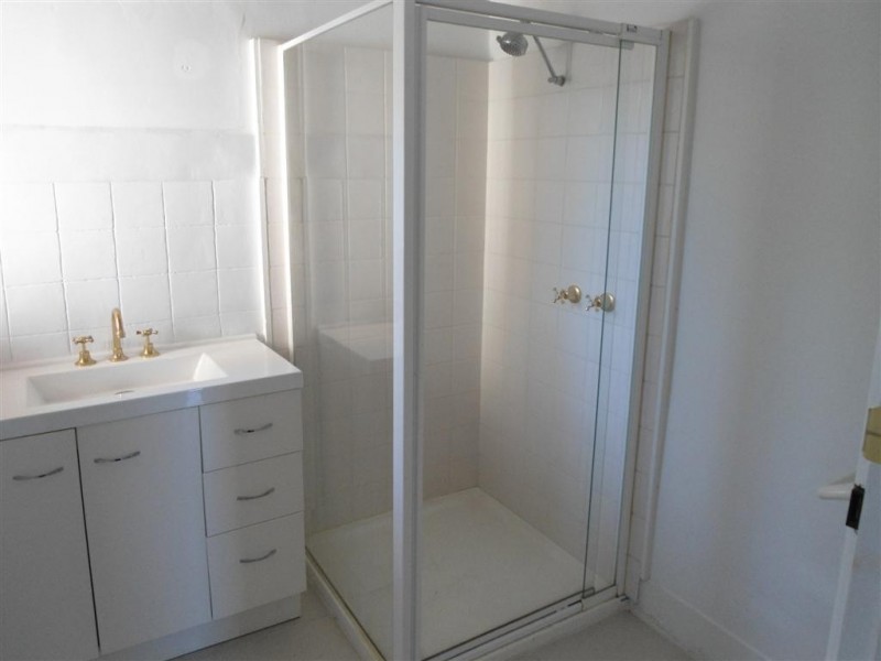 11 Riddell Road, Sunbury VIC 3429