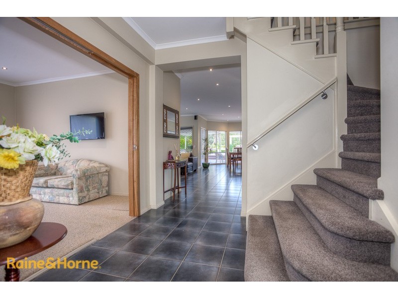 7 Chestnut Way, Sunbury VIC 3429