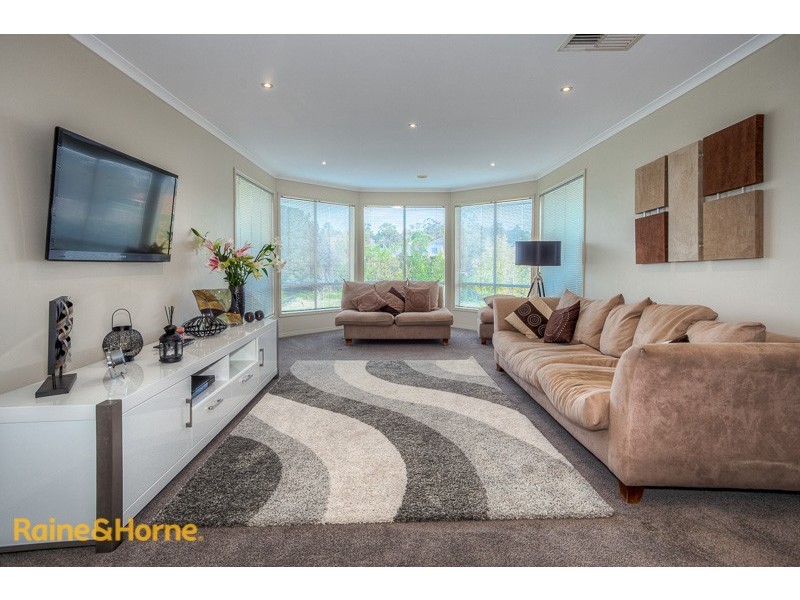 7 Chestnut Way, Sunbury VIC 3429