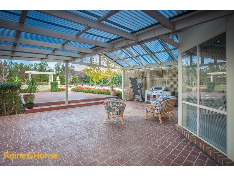 7 Chestnut Way, Sunbury VIC 3429