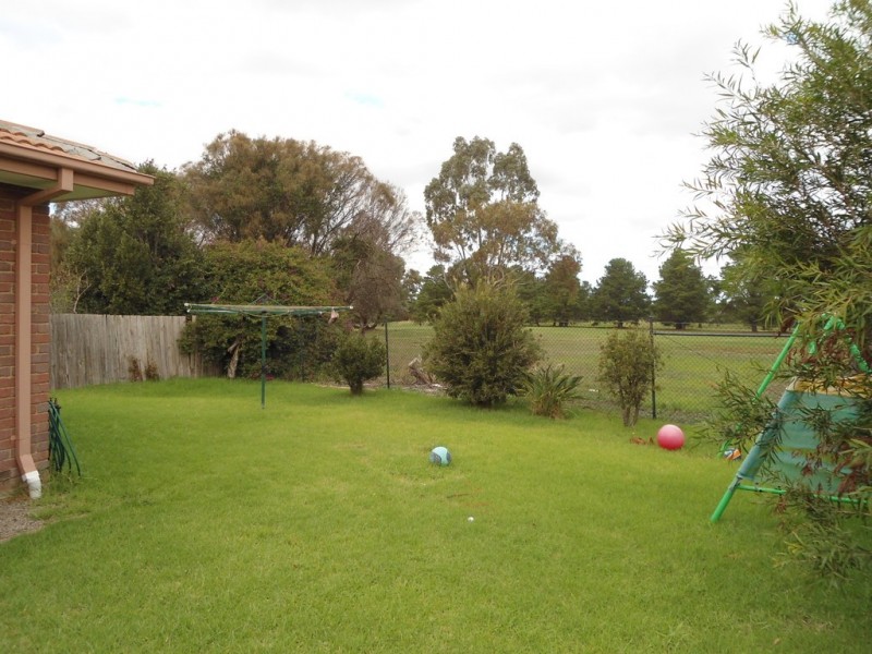 21 WESTWARD HO DRIVE, Sunbury VIC 3429