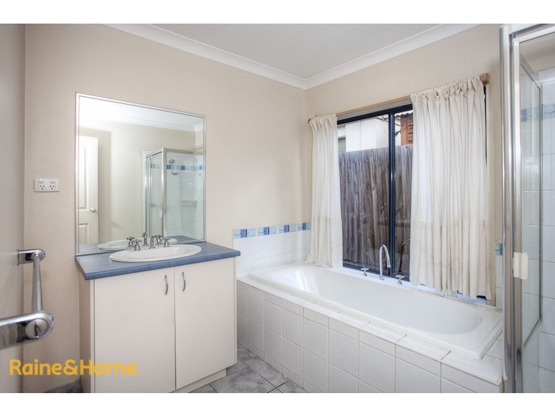 21 Pepper Close, Diggers Rest VIC 3427