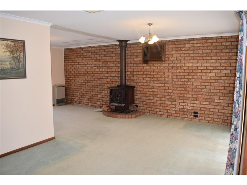 36 Harker Street, Sunbury VIC 3429