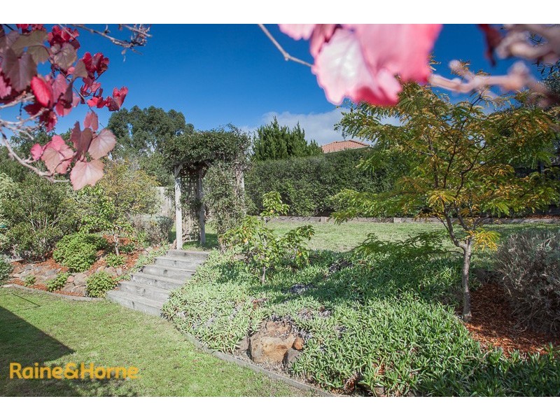 11 Brett Court, Sunbury VIC 3429