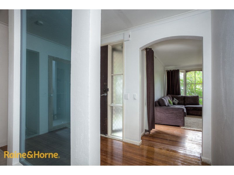 17 Gilchrist Crescent, Sunbury VIC 3429