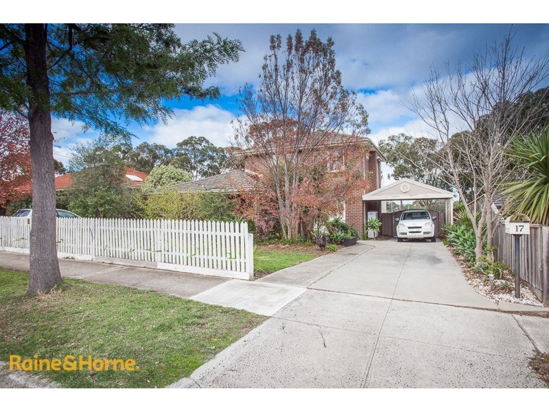 17 Gilchrist Crescent, Sunbury VIC 3429