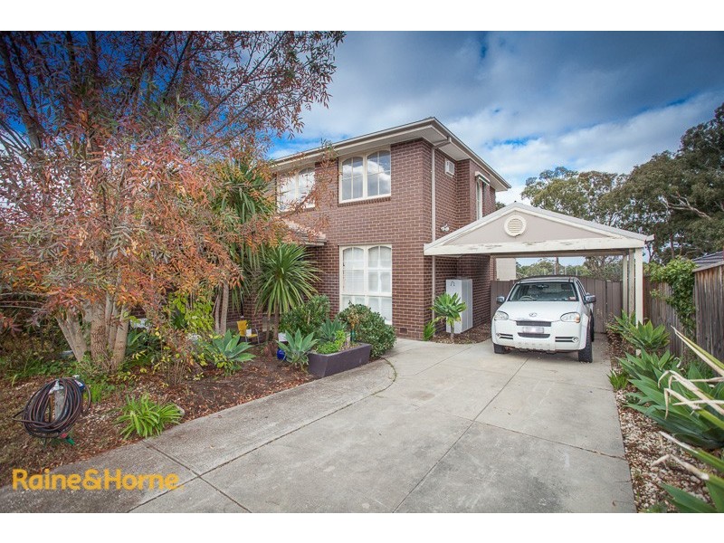 17 Gilchrist Crescent, Sunbury VIC 3429