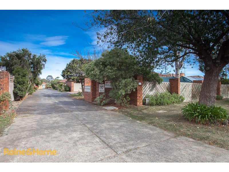 10/40 Harker Street, Sunbury VIC 3429