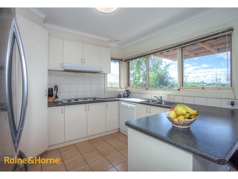 22 Possum Tail Run, Sunbury VIC 3429