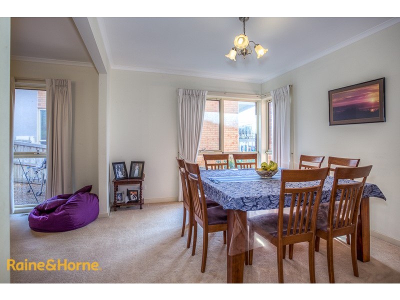22 Possum Tail Run, Sunbury VIC 3429
