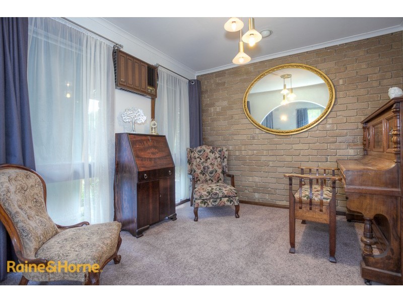 4 Austin Court, Sunbury VIC 3429