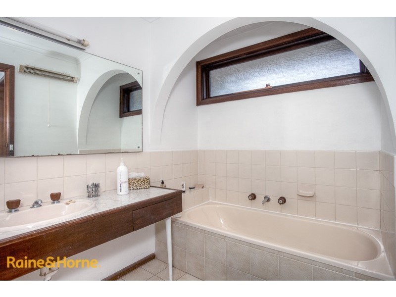 4 Austin Court, Sunbury VIC 3429